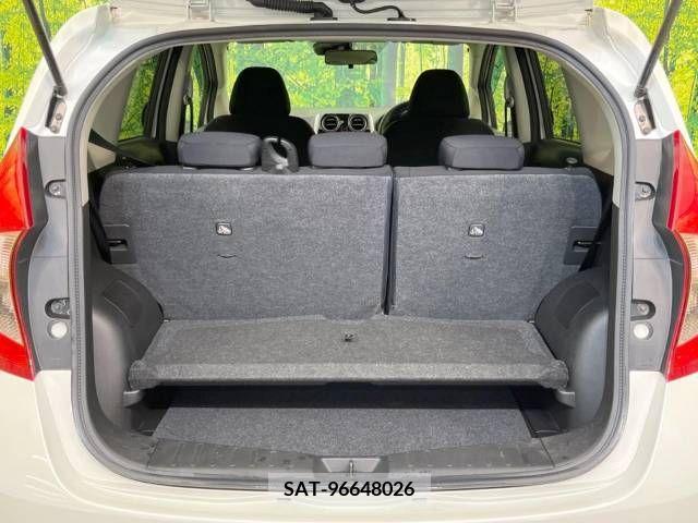 Nissan NOTE 2014-03 302345-9