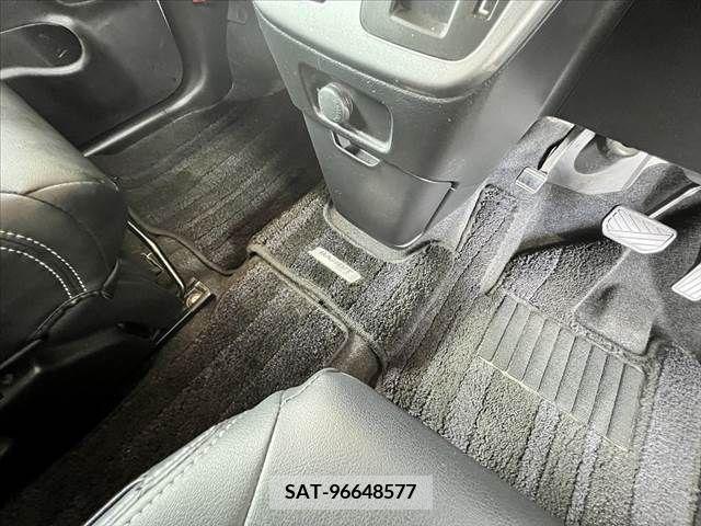 Suzuki SOLIO 2017-02 368367-25