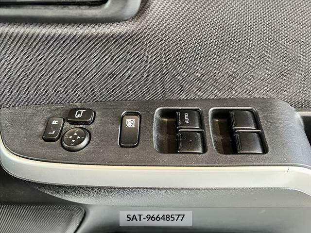 Suzuki SOLIO 2017-02 368367-24