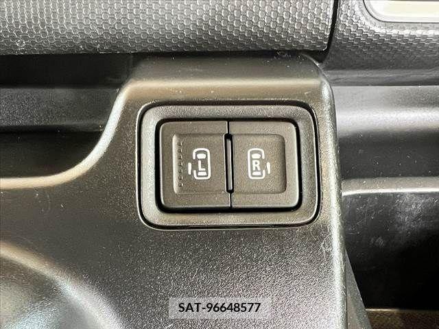 Suzuki SOLIO 2017-02 368367-5