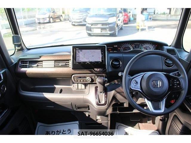 Honda N BOX CUSTOM 2019-10 329726-16