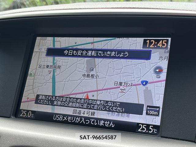 Nissan FUGA 2010-02 391077-4