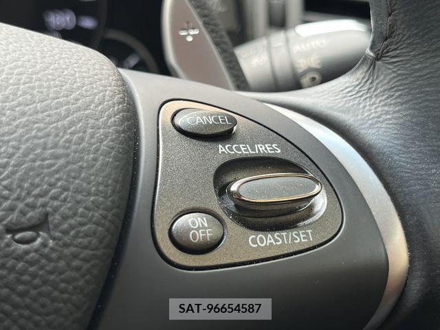 Nissan FUGA 2010-02 391077-22