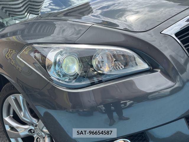 Nissan FUGA 2010-02 391077-28