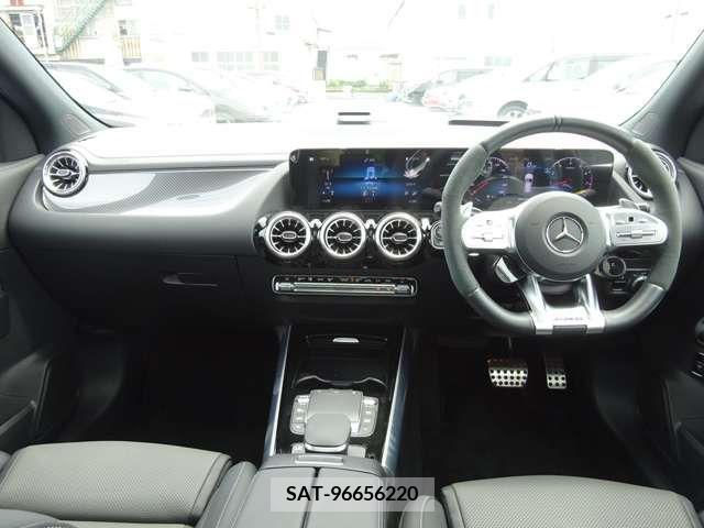 Amg A-Class 2023-04 356060-1