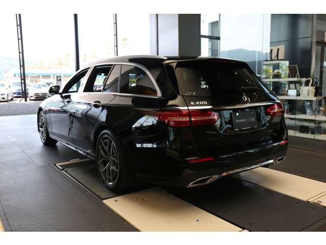 Mercedes Benz E-CLASS 2020-12 22976-4
