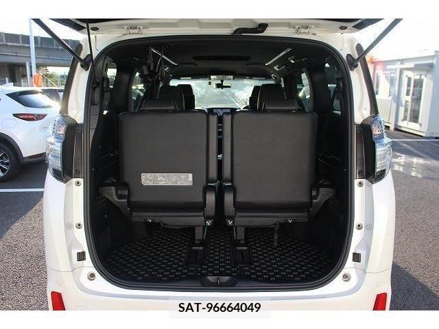 Toyota VELLFIRE 2017-06 369746-14