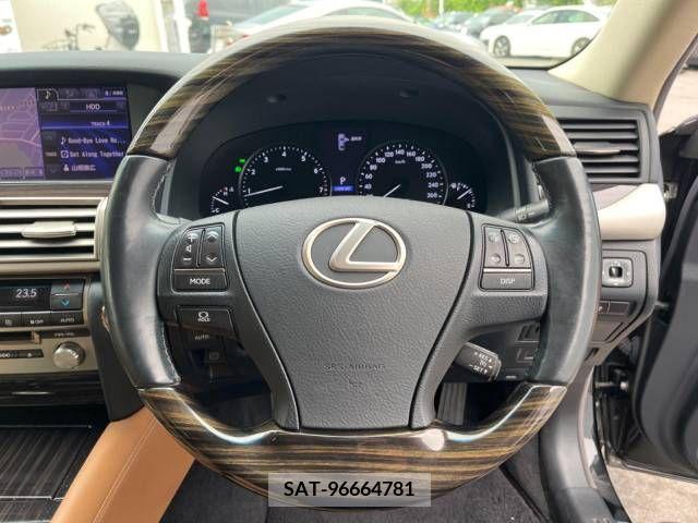Lexus LS 2012-10 316831-11
