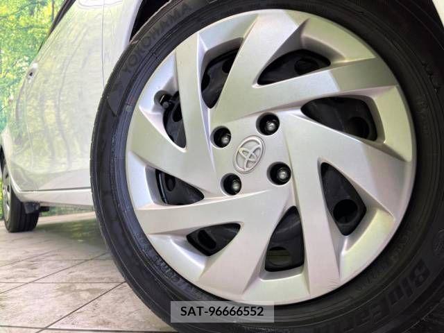 Toyota AQUA 2015-04 292266-13