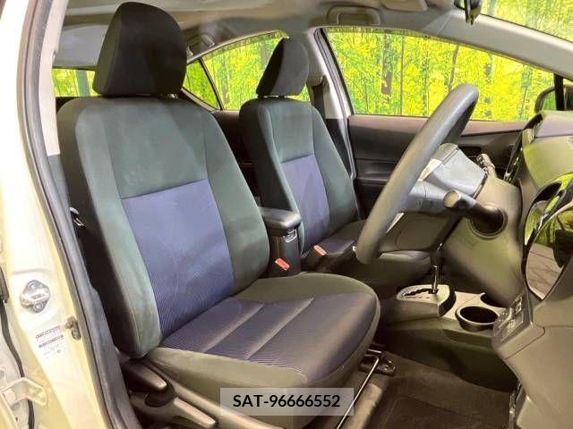 Toyota AQUA 2015-04 292266-8