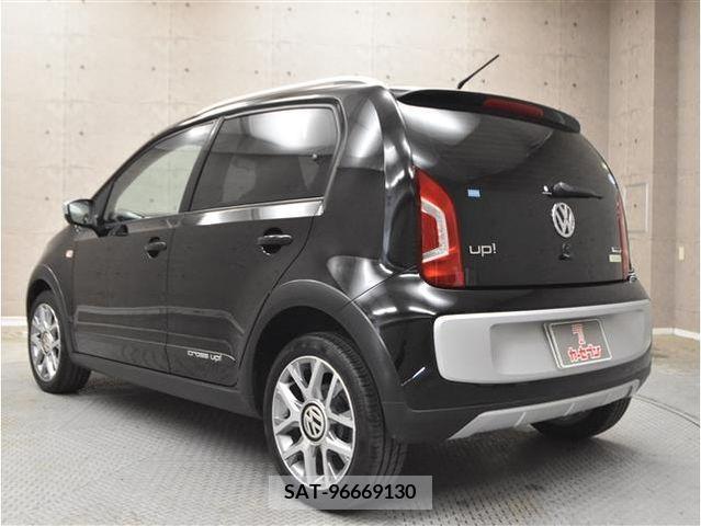 VolksWagen UP! 2015-12 373401-8