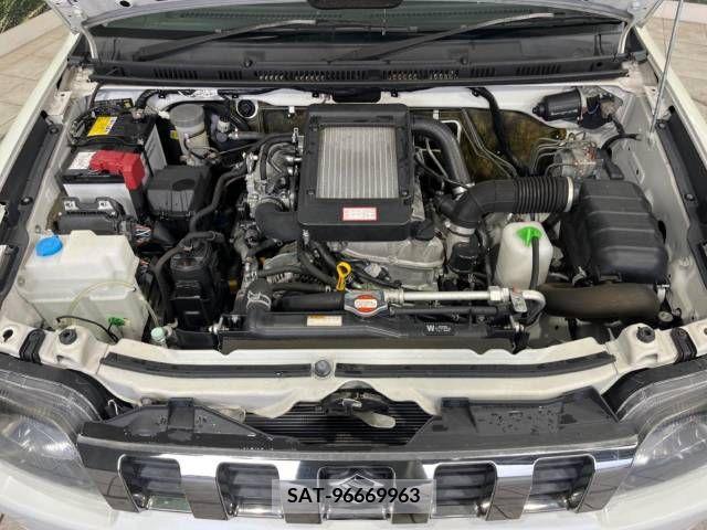 Suzuki JIMNY 2017-01 306140-18