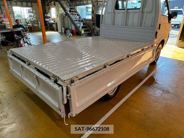 Mazda BONGO TRUCK 2003-11 349363-13