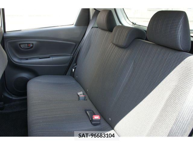 Toyota VITZ 2016-04 201070-8