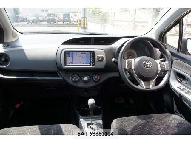 Toyota VITZ 2016-04 201070-1