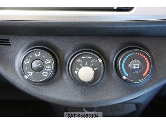 Toyota VITZ 2016-04 201070-12