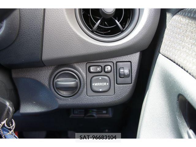 Toyota VITZ 2016-04 201070-14