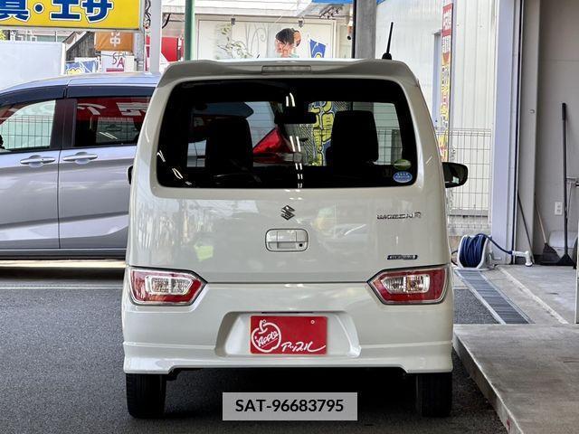 Suzuki WAGON R 2018-06 378980-21
