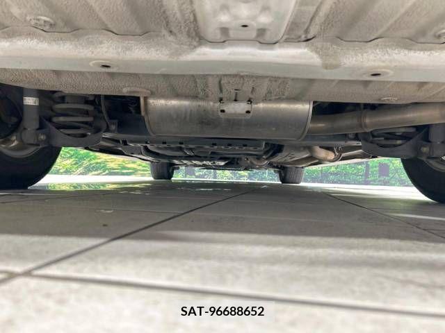 Honda e 2014-10 394308-19