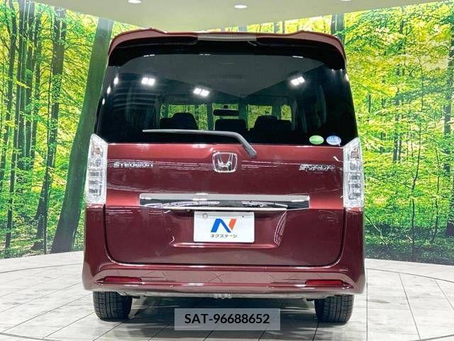 Honda e 2014-10 394308-15