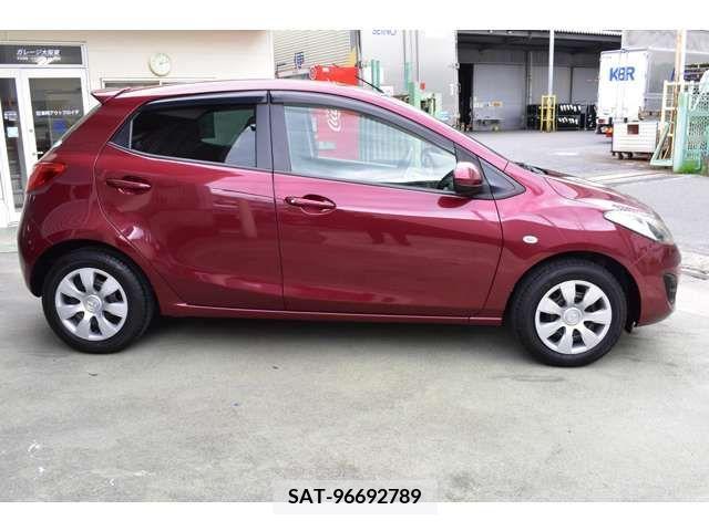 Mazda DEMIO 2013-05 301829-6