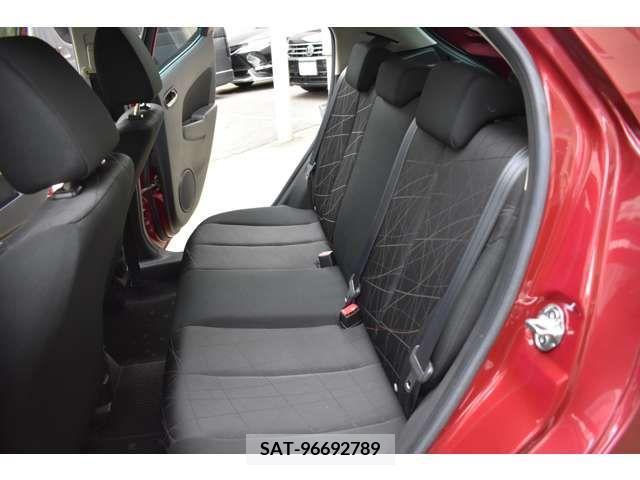 Mazda DEMIO 2013-05 301829-16