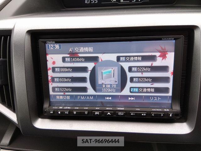 Honda e 2010-06 213464-4
