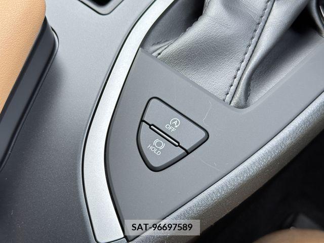 Lexus UX 2023-01 313523-9