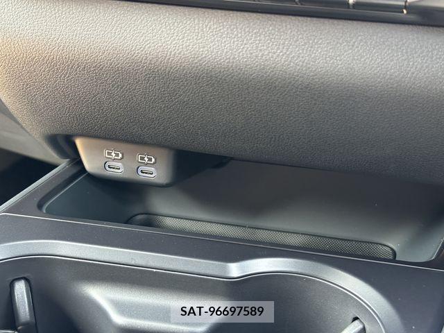 Lexus UX 2023-01 313523-7