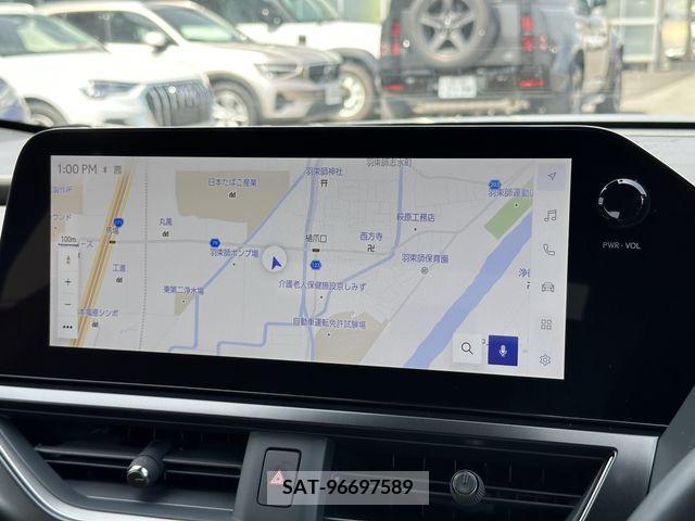 Lexus UX 2023-01 313523-2