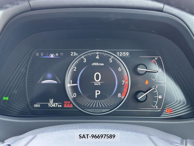 Lexus UX 2023-01 313523-12