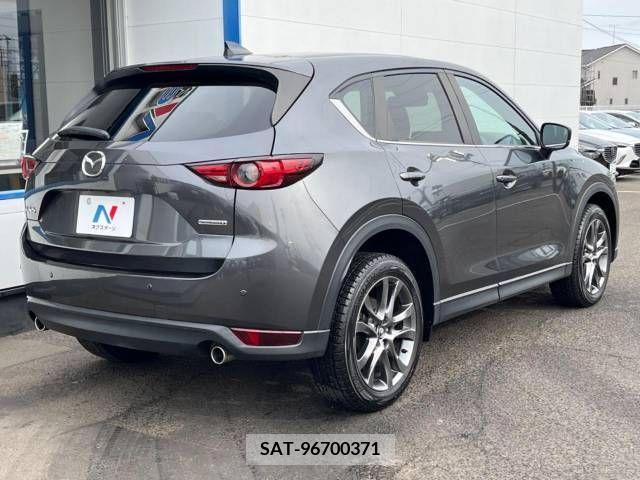 Mazda CX-5 2021-03 218090-17