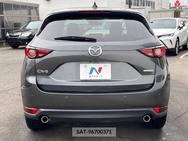 Mazda CX-5 2021-03 218090-15