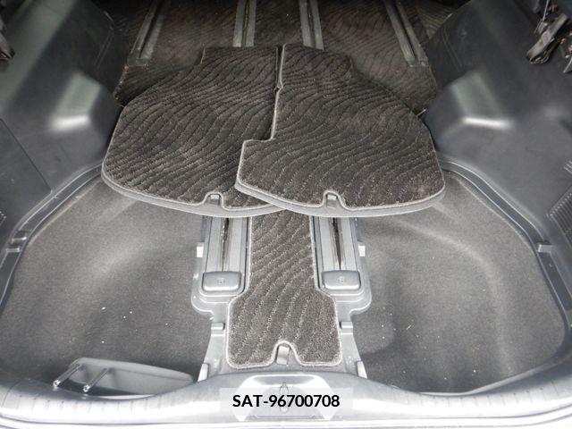 Toyota VELLFIRE 2018-11 340989-25