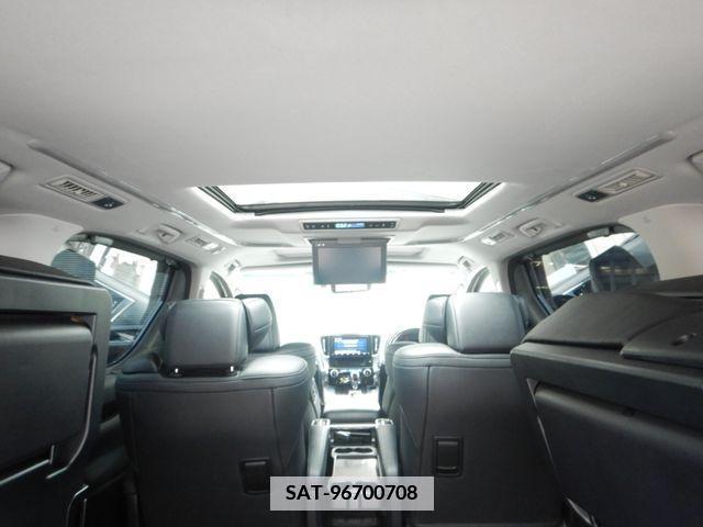 Toyota VELLFIRE 2018-11 340989-26