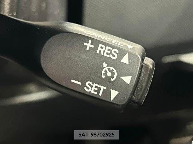 Toyota ESTIMA 2017-09 216845-5