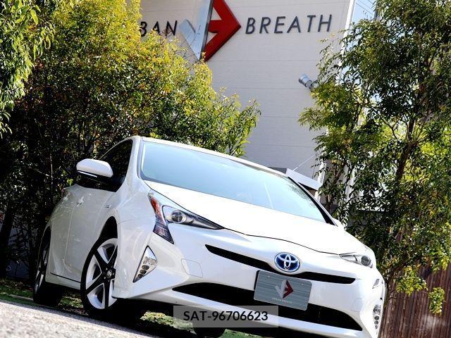 Toyota PRIUS 2017-04 216505-3