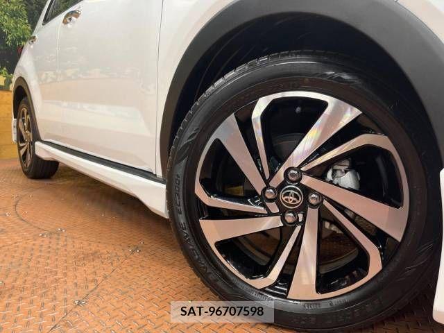 Toyota RAIZE 2020-06 367181-13