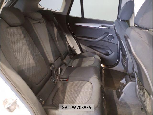 Bmw X1 2016-09 206437-11