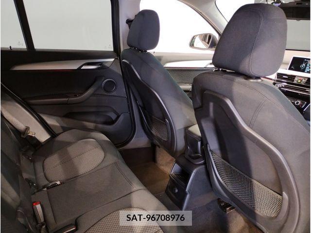 Bmw X1 2016-09 206437-12