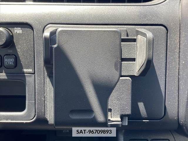 Toyota PROBOX VAN 2019-03 366827-29