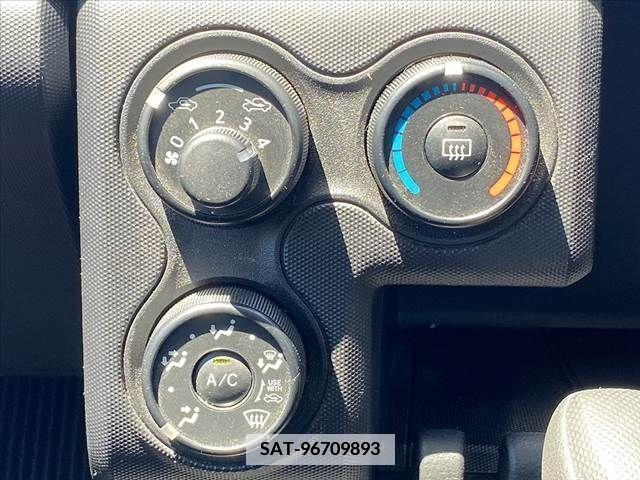 Toyota PROBOX VAN 2019-03 366827-28