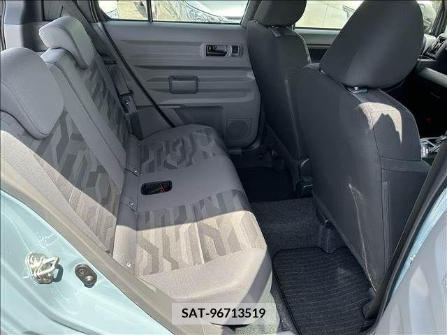Daihatsu TAFT 2022-12 385810-13