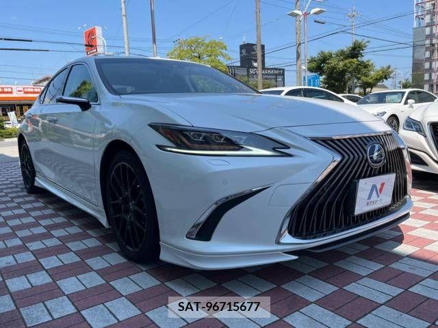 Lexus ES 2019-03 362729-2