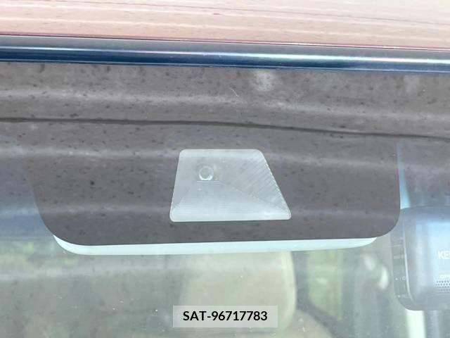 Honda N BOX 2019-08 364532-2