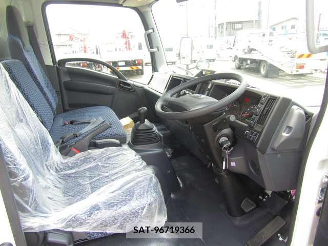 Mazda TITAN 2023-09 201953-15