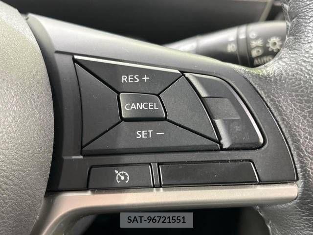 Nissan SERENA 2018-08 210567-7