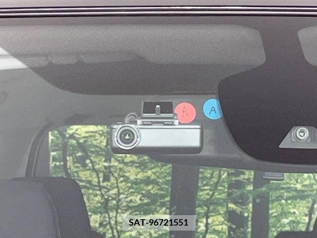 Nissan SERENA 2018-08 210567-6
