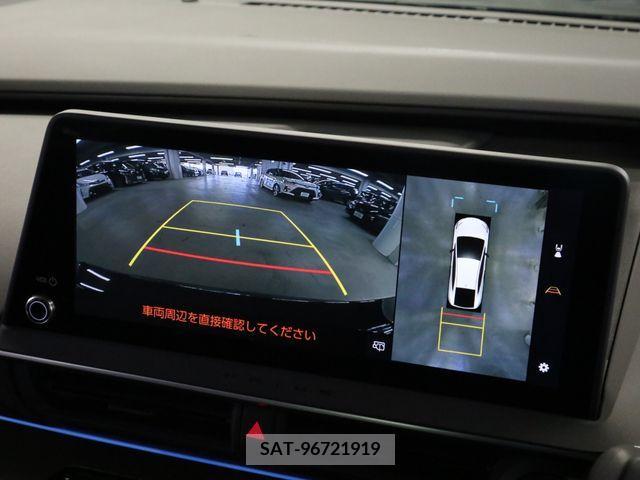 Toyota PRIUS 2023-04 281768-15