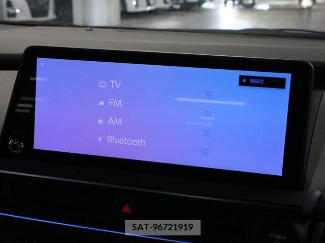 Toyota PRIUS 2023-04 281768-16